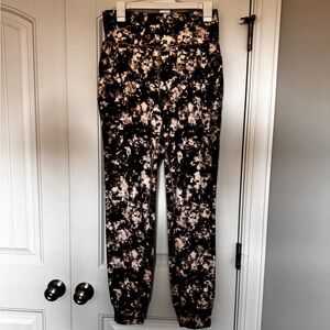 Athleta Salutation Jogger Medium Tall MT NWOT